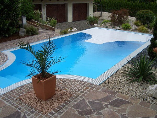 בניית בריכות מעוצבות